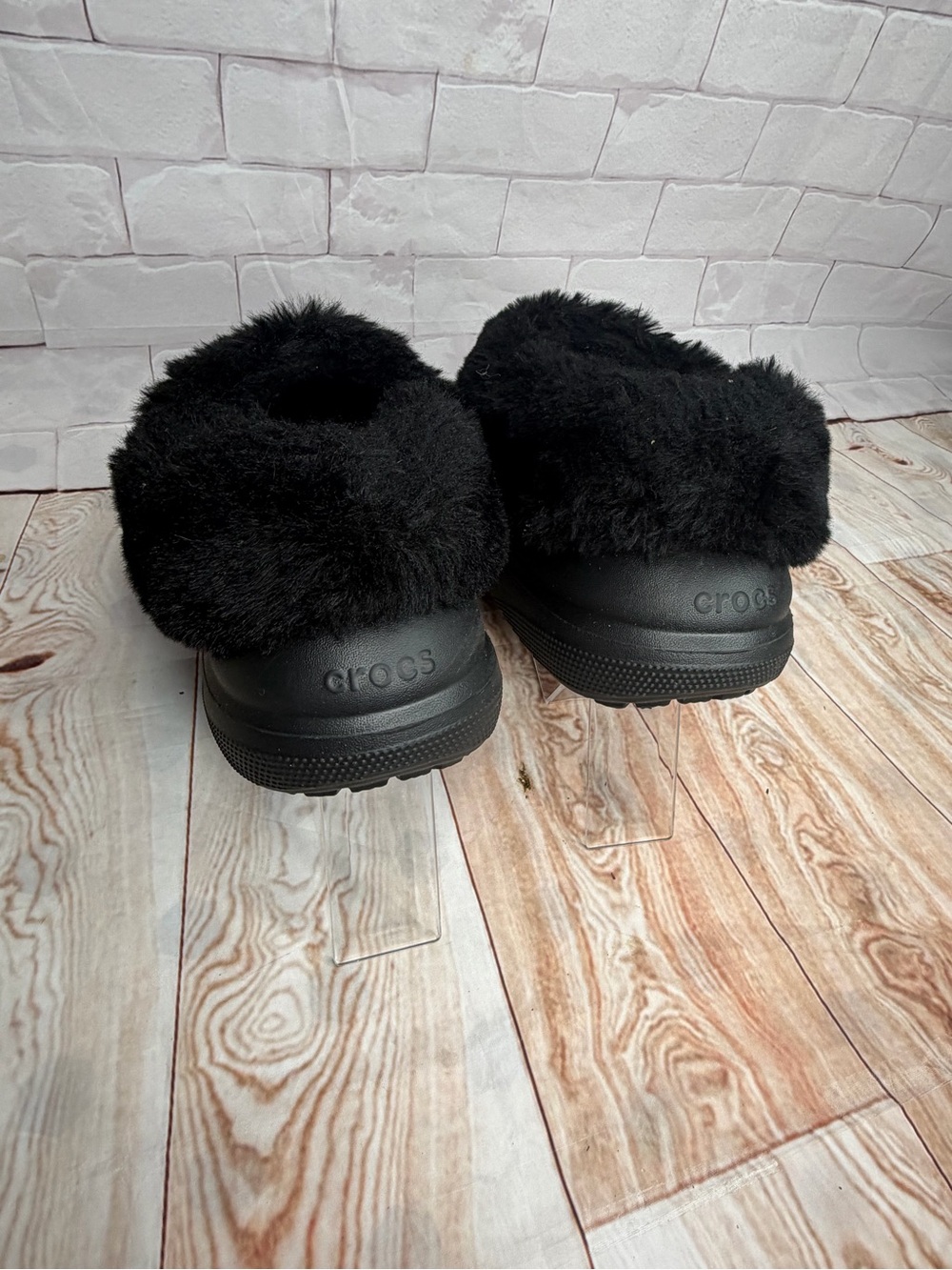 Crocs Black Faux Fur Slide Clogs Women’s Size 9 / Men’s Size 7 - Picture 7 of 8